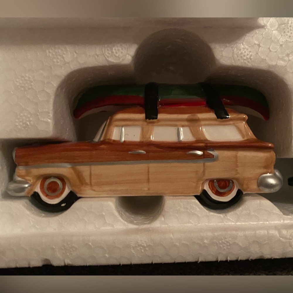 Dept 56 The Road Again Snow Village - Picture 5 of 5